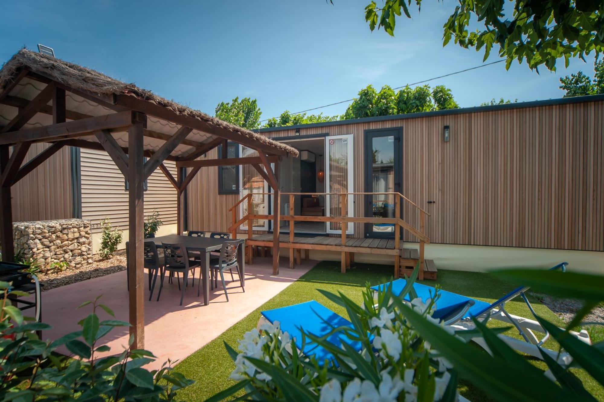 Camping & Spa Cap Soleil Vias Exterior photo